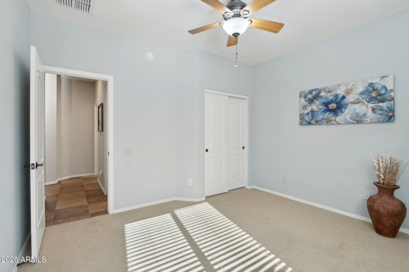 18-web-or-mls-N Arrellaga Dr-025r