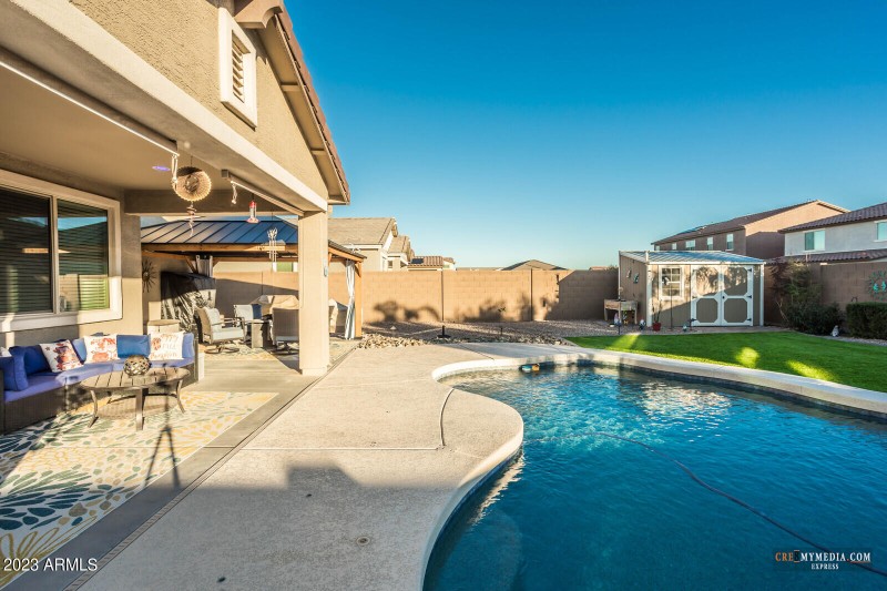 pool