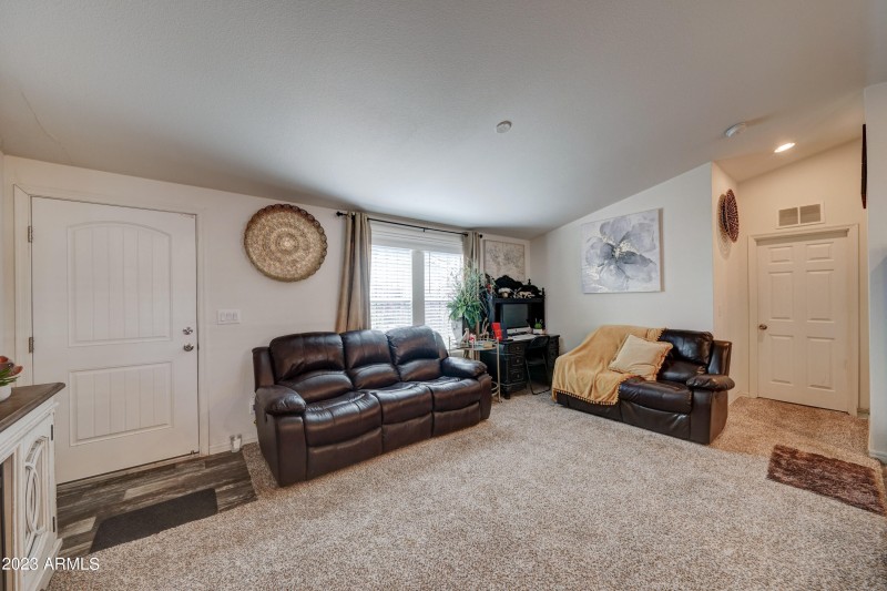 6722 W Taylor St-5