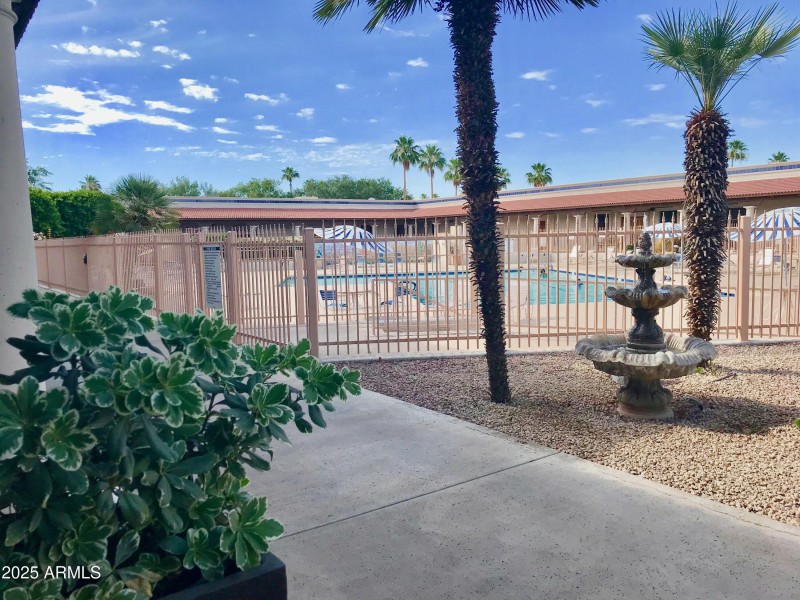 pool/patio