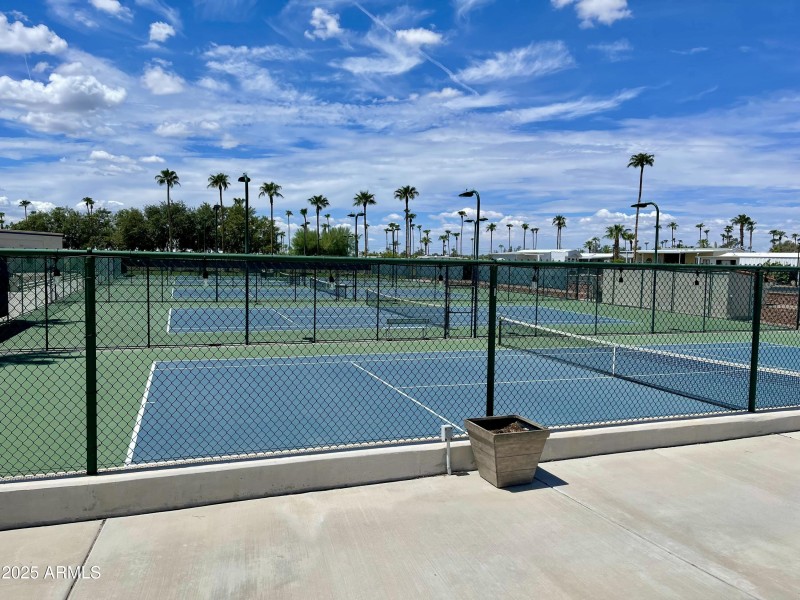 Tennis