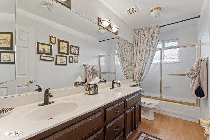 Bathroom- upstairs