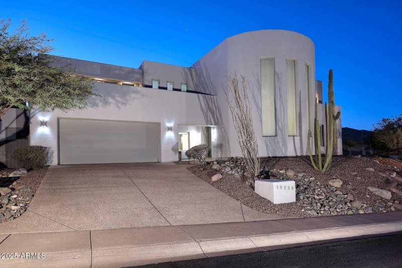 Night-Front Corner View