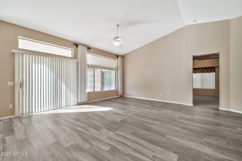 15653 W Monterey Way-7