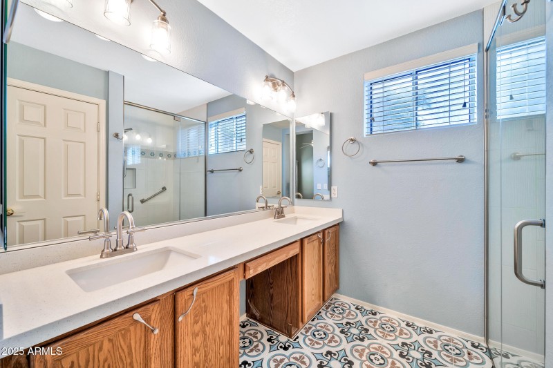 15653 W Monterey Way-13