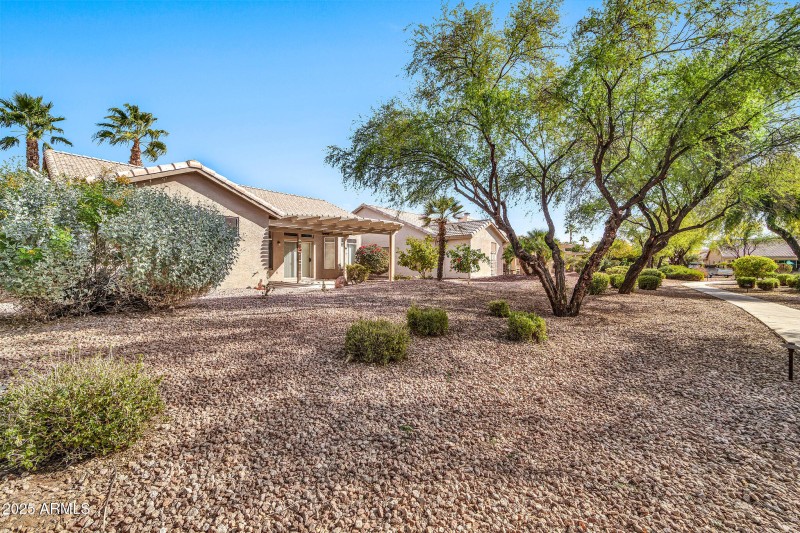 15653 W Monterey Way-26