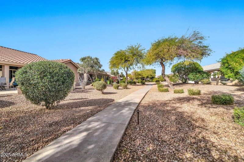 15653 W Monterey Way-27