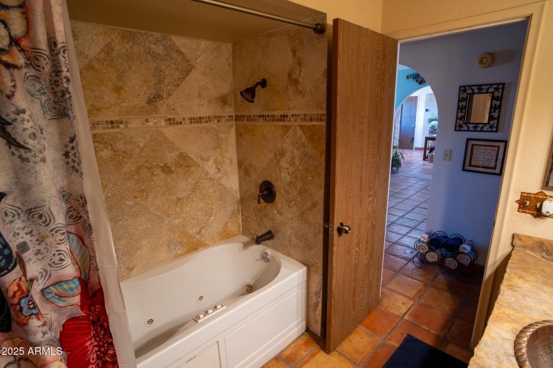 Spare_Bath_2