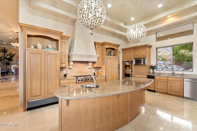 Kitchen 2