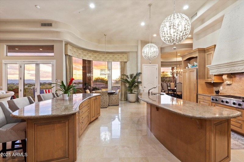 Kitchen 6