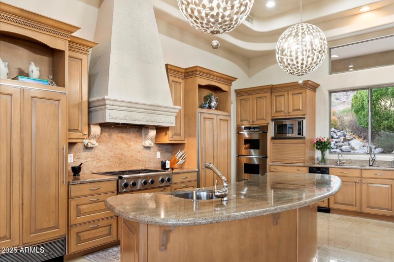 Kitchen 3