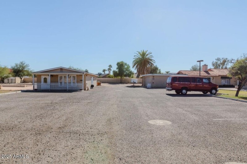 Parking lot