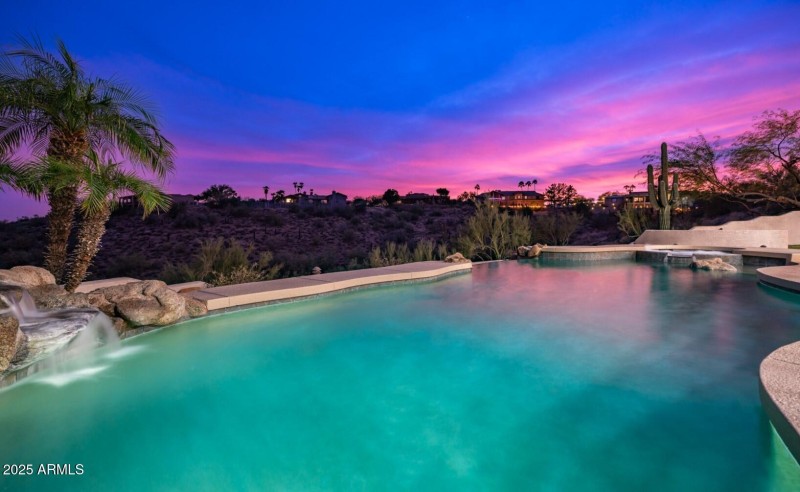 Pool Twilight