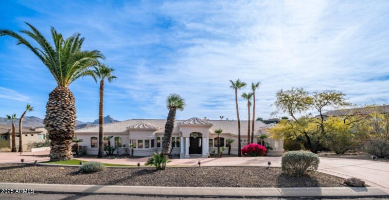 Wide Homesite