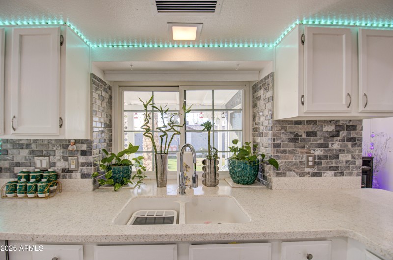 Kitchen 4