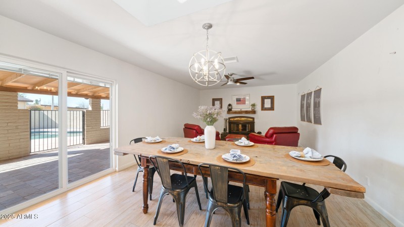 3737 W Morrow Dr - 17