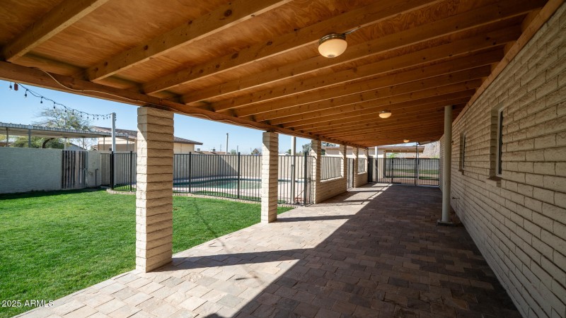 3737 W Morrow Dr Exterior Photos-13