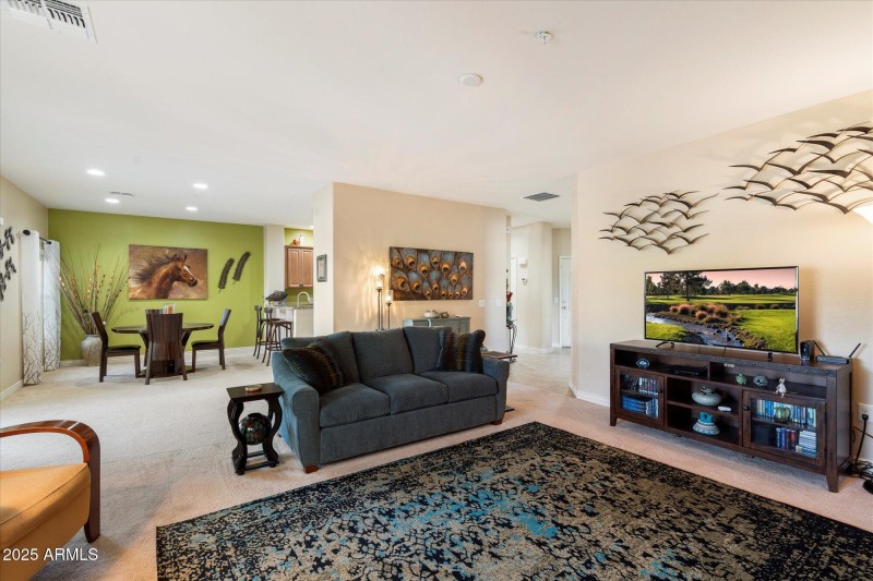 Spacious living room