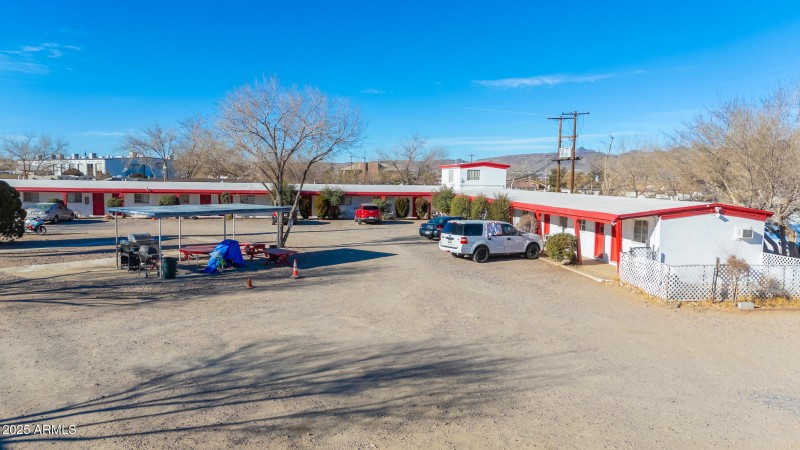 3801 E Andy Devine Ave Kingman, AZ 86401