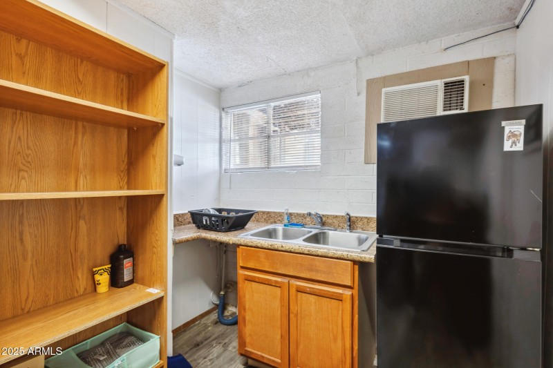 3801 E Andy Devine Ave Kingman, AZ 86401