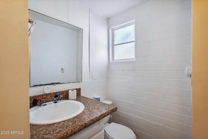 3801 E Andy Devine Ave Kingman, AZ 86401