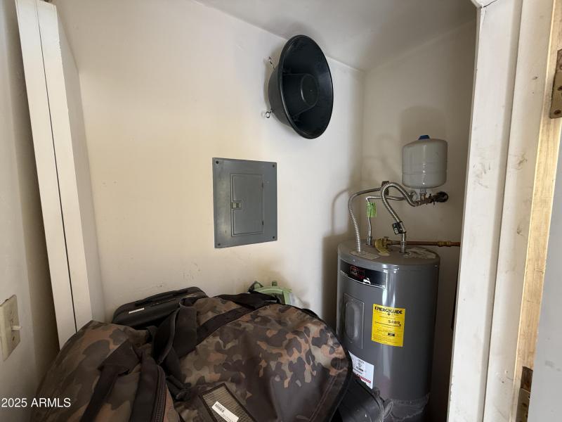 Water tank/Storage closet