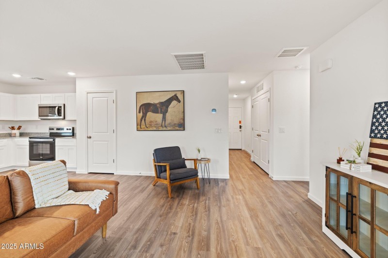 Living room 2