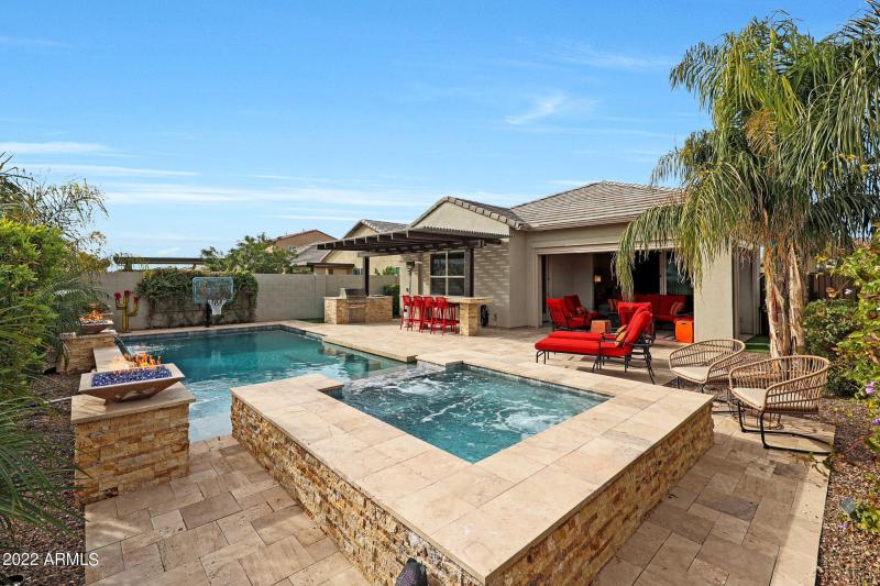 Backyard Oasis!