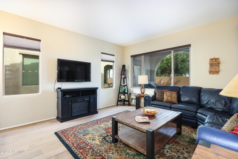 Dual top/bottom cell blinds