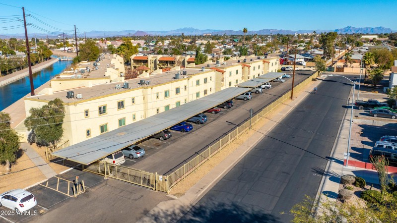 Desert Winds Condos