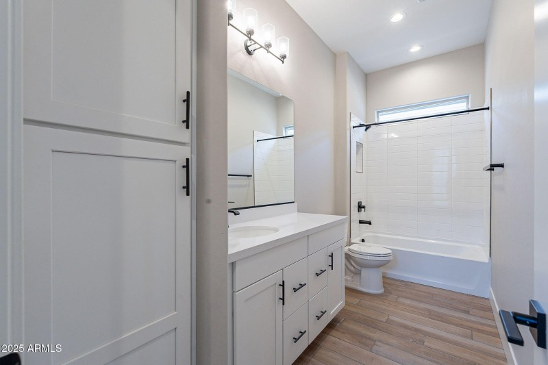 Secondary Bath