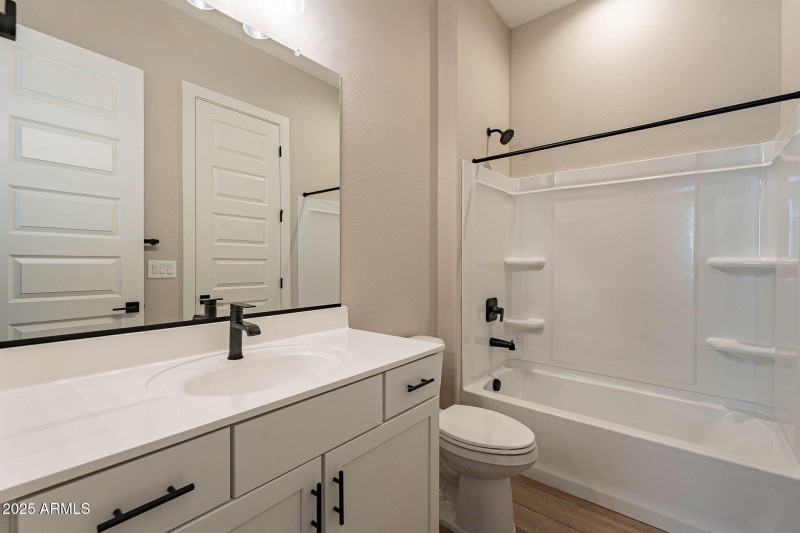 Secondary Bath