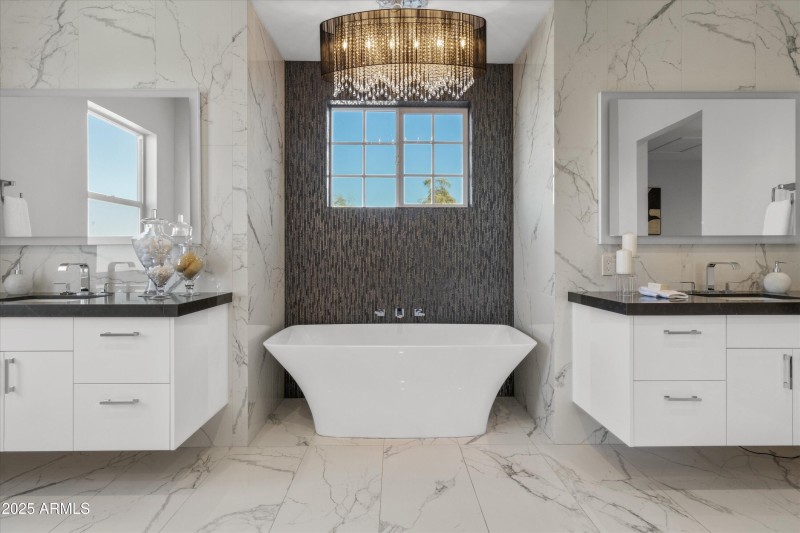 Dual Master Sinks