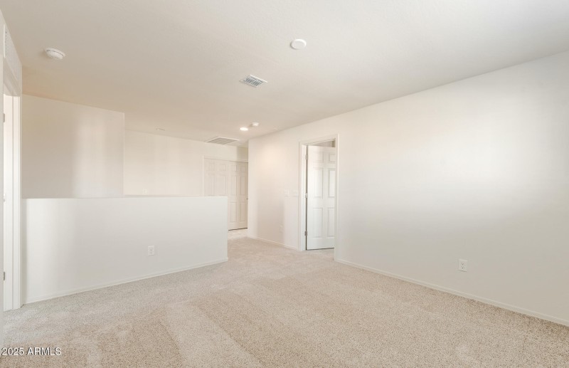 10 - Loft