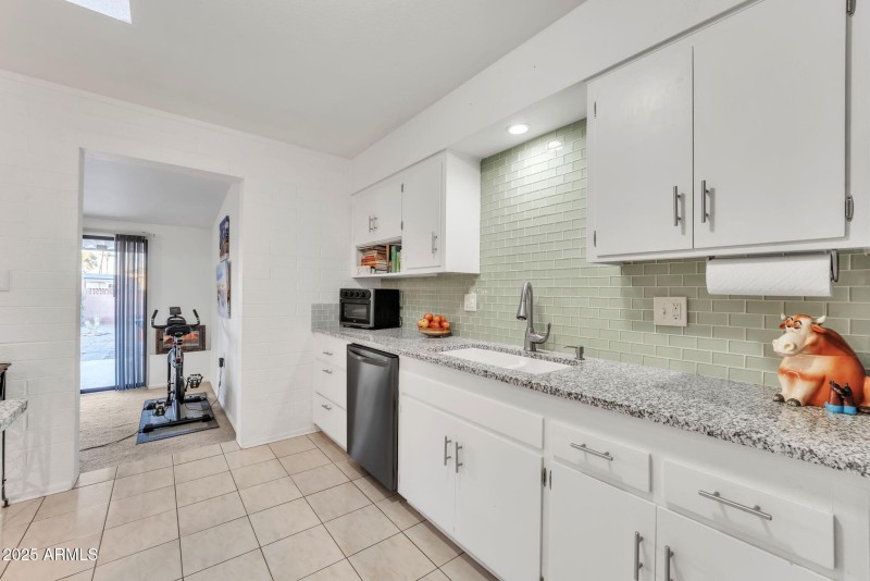 15-web-or-mls-15__a738043