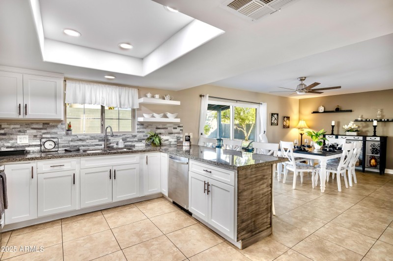 Kitchen 5