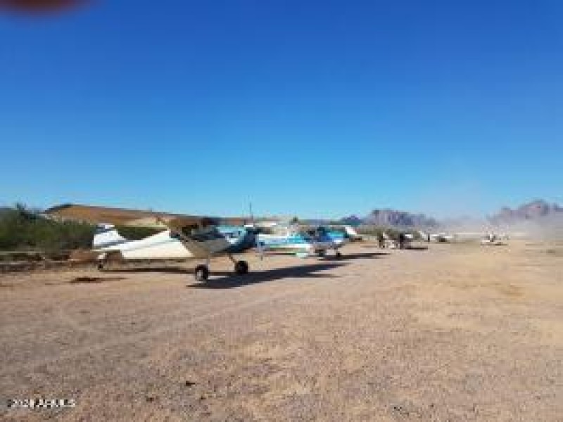 Fly_in_ETR-2