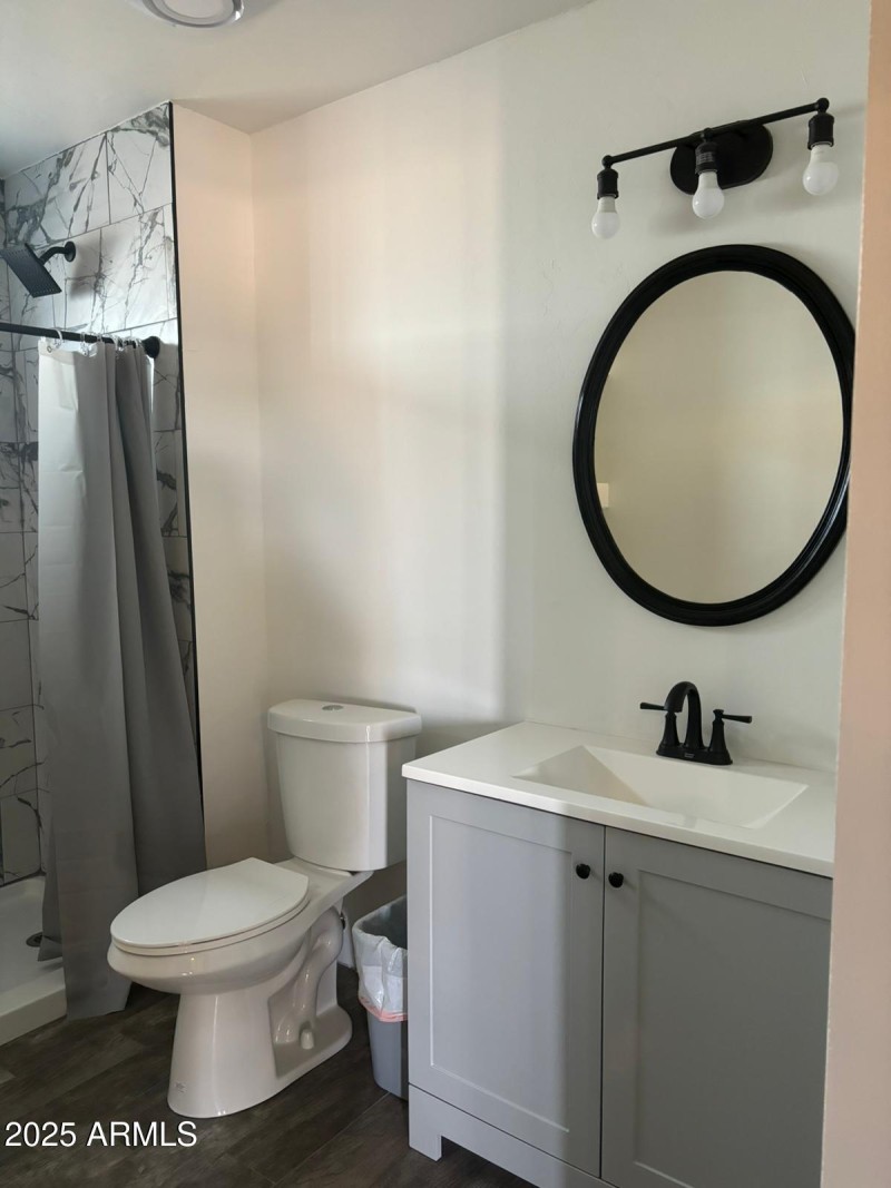 GUEST HOUSE BATH