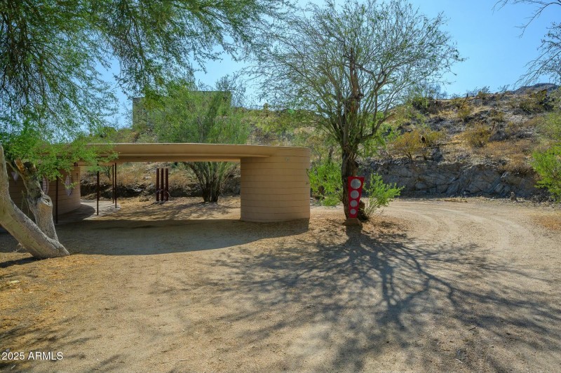 Carport