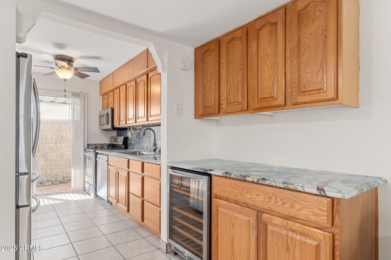 8241 N Central Ave UNIT 11 - 06