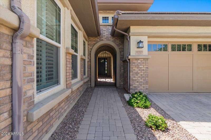 3 courtyard entry