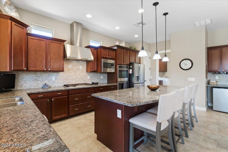 13 Kitchen