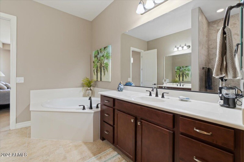 20 Primary bathroom