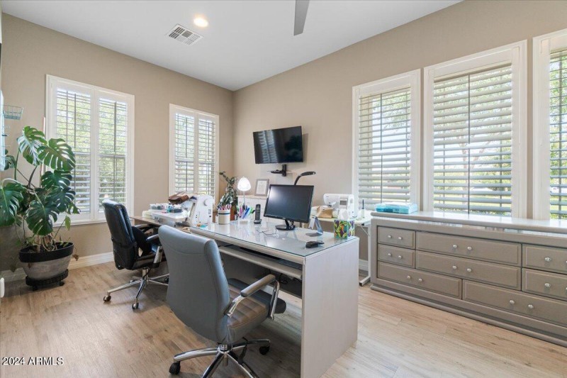 34 Bonus room or Bedroom 5
