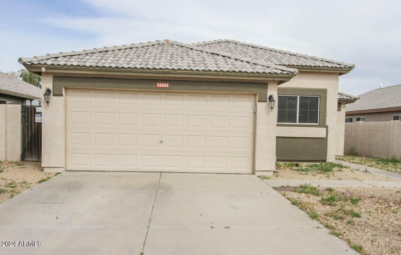 13558 W Saguaro Ln-2