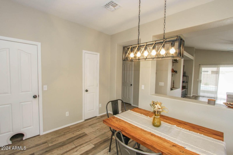 13558 W Saguaro Ln-15