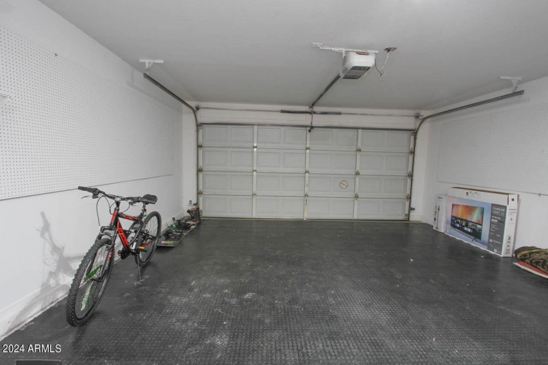 13558 W Saguaro Ln-22