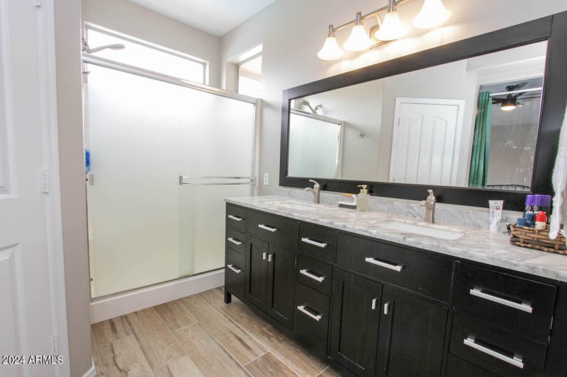 13558 W Saguaro Ln-27