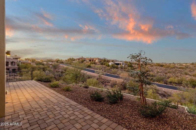 81-web-or-mls-10031-n-palisades-blvd