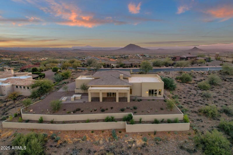 92-web-or-mls-10031-n-palisades-blvd
